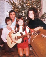 1971г. Сандра и ее семья. 